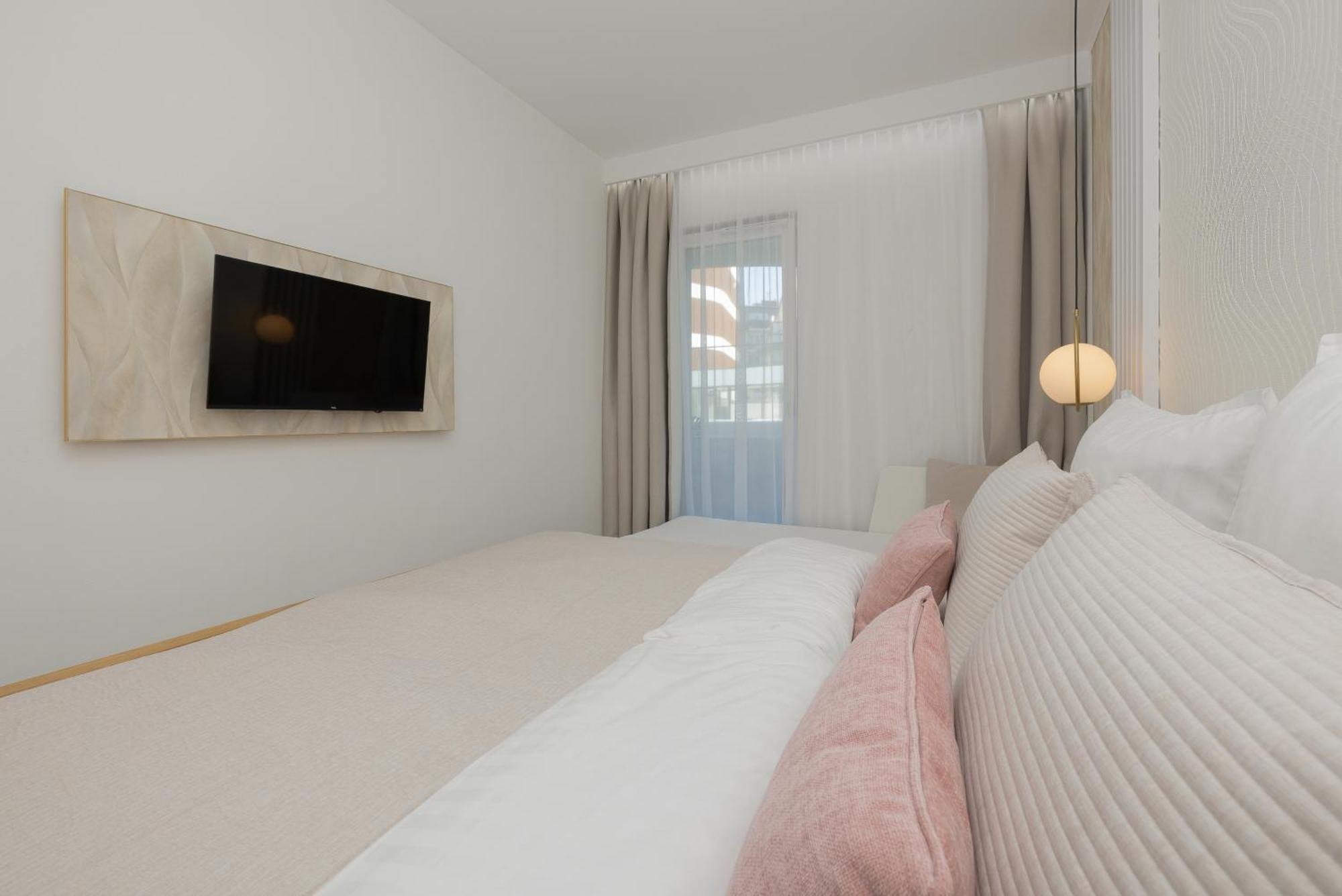 Baltic Waves Resort Apartment A012 Free Parking Miedzyzdroje Exteriér fotografie